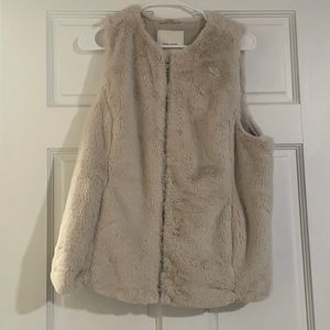 Cream fur vest